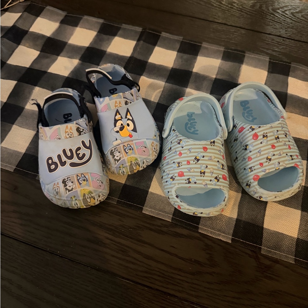 Kids Clogs - Blue and Multicolor Lot of two Bluey kids size 7/8 VGC
